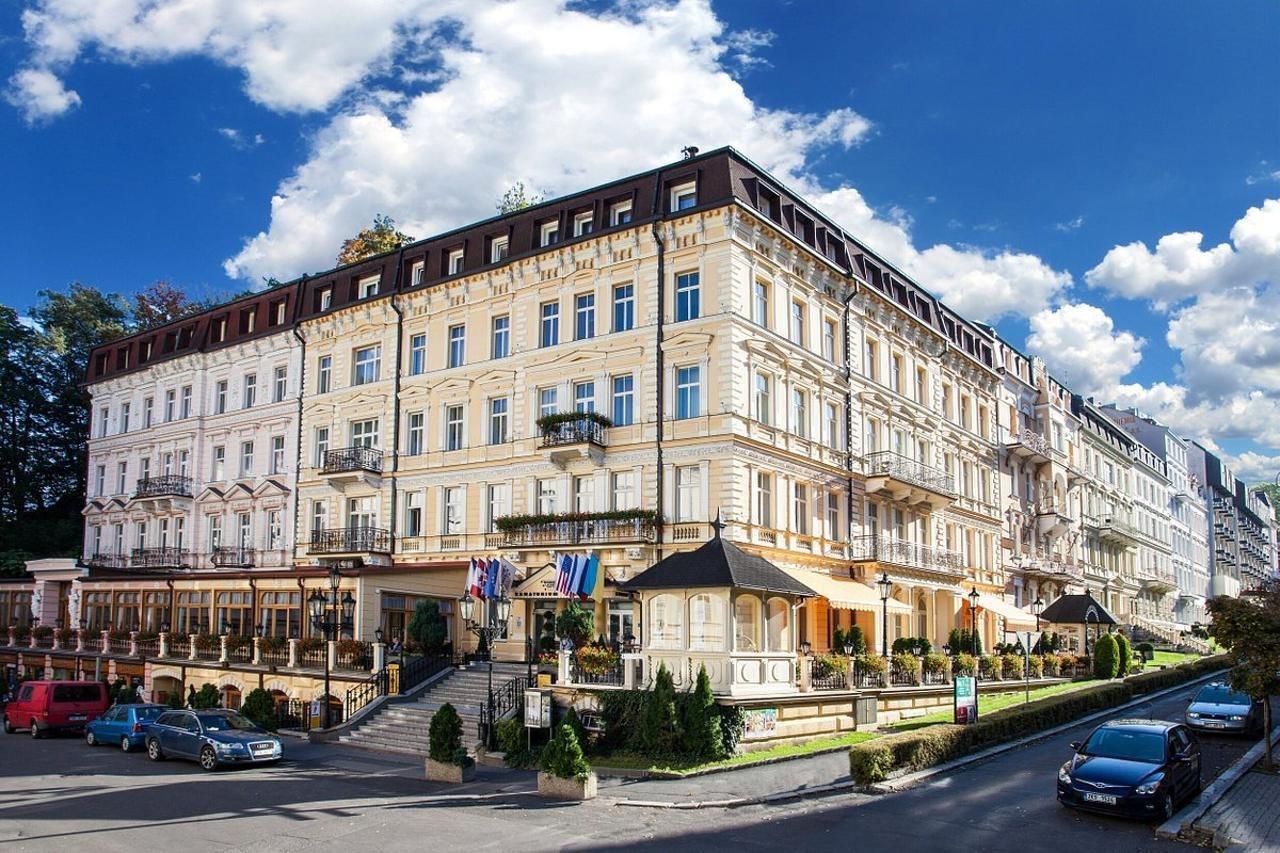 Krivan Hotel Karlovy Vary Bagian luar foto